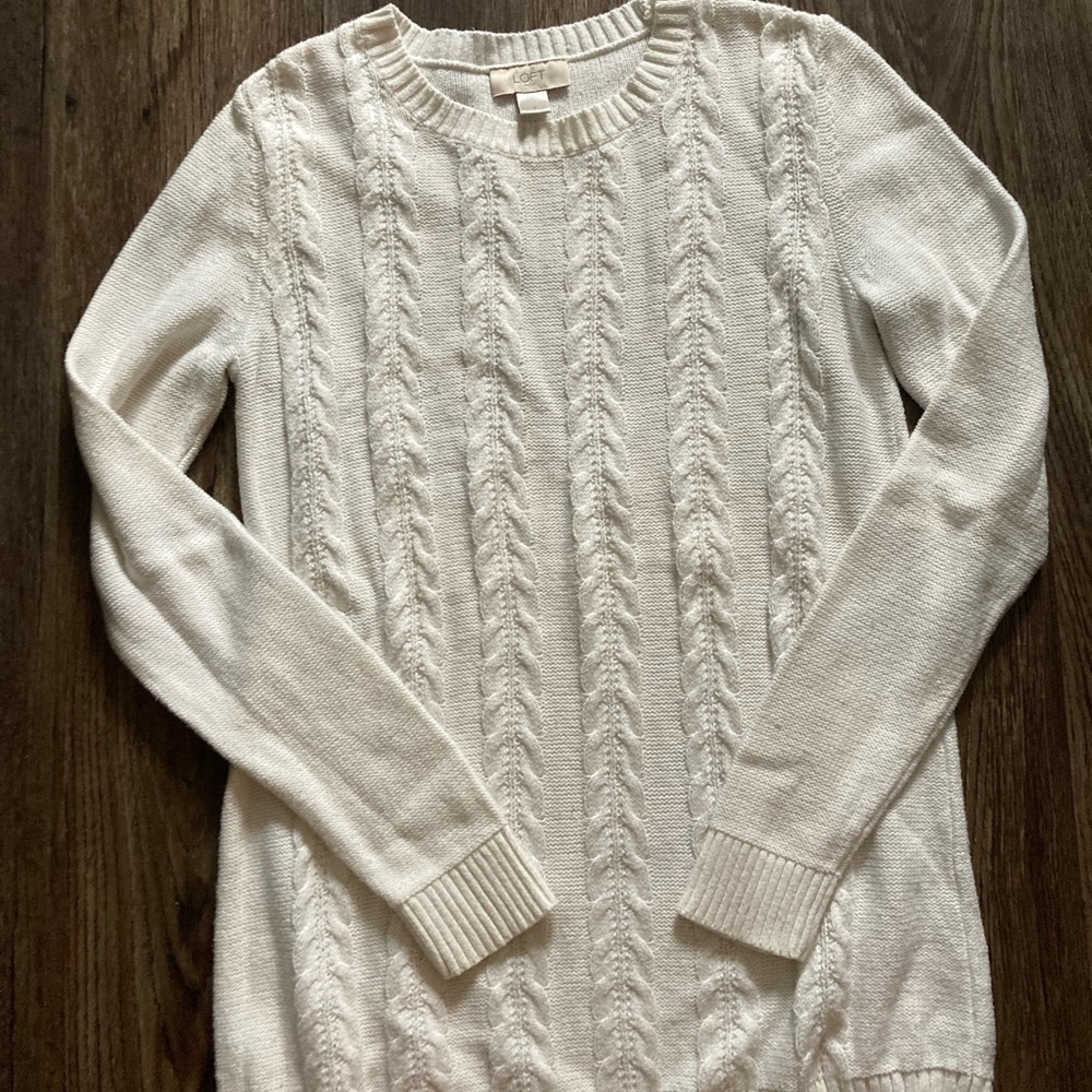 LOFT white cable knit sweater size S